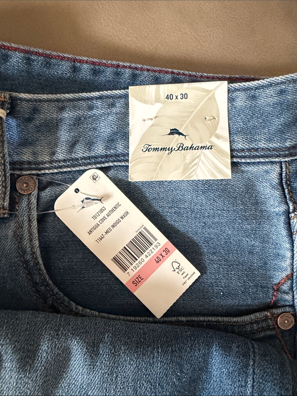 Men’s Tommy Bahama Straight Leg Jeans in Medium Indigo